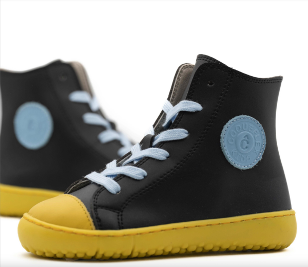 Botas Coqueflex Micropelle Negro y Amarillo - Image 3