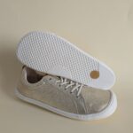 Zapatillas Respetuosas Nens Doradas - Image 3