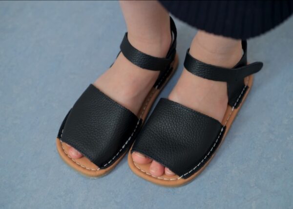 Menorquinas barefoot Zapyflex Marino - Image 4