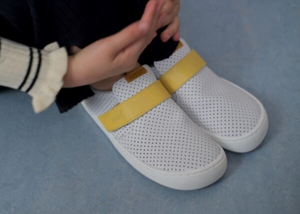 Zapatillas respetuosas microperforadas Nens - Image 6