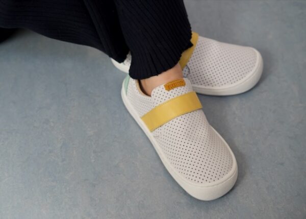 Zapatillas respetuosas microperforadas Nens - Image 4