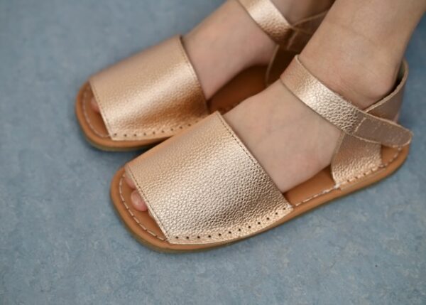 Menorquinas barefoot Zapyflex Doradas - Image 4